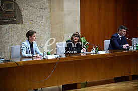 Ana Brnabic, Maja Gojkovic i Zoran Djordjevic