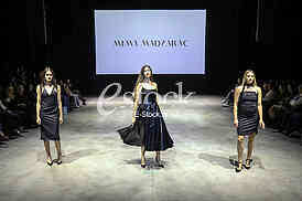 39. Fashion Selection