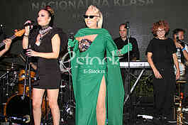 Lepa Brena