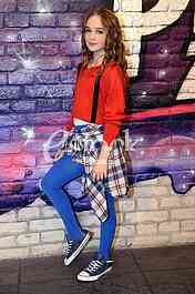 Pinkove zvezdice_photo_e-stock_Katarina Cvijovic