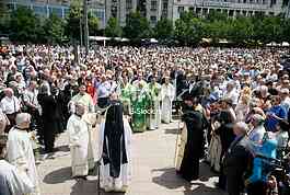 Ortodox church procession Belgrade Spasovdan
