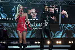 Zadrugovizija, Natasa Radan, Sanja Stankovic