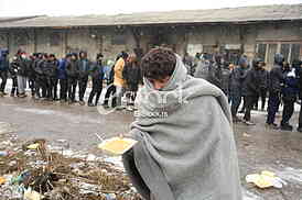 Migrants stuck in Serbia towards the EU